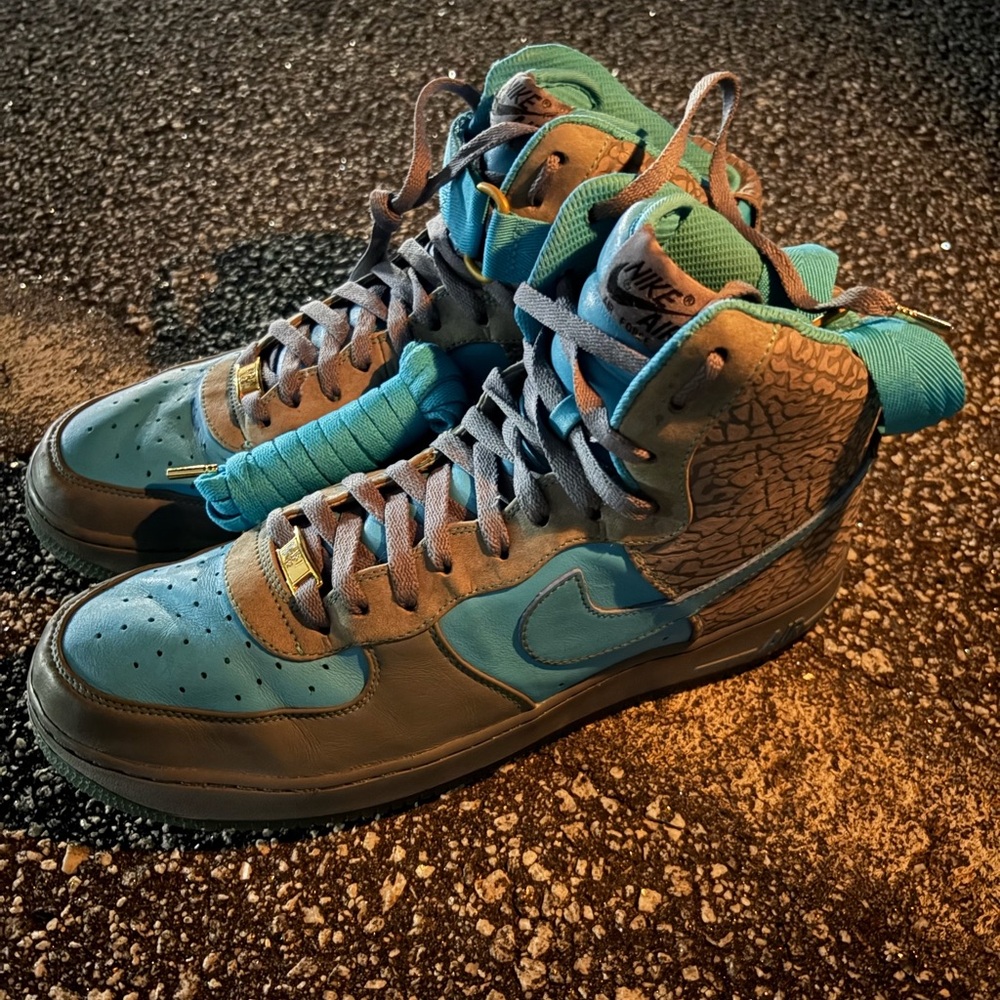 Nike Air AF1 High NikeID RARE Sneakers in baby blue Charcoal elephant print 12.5